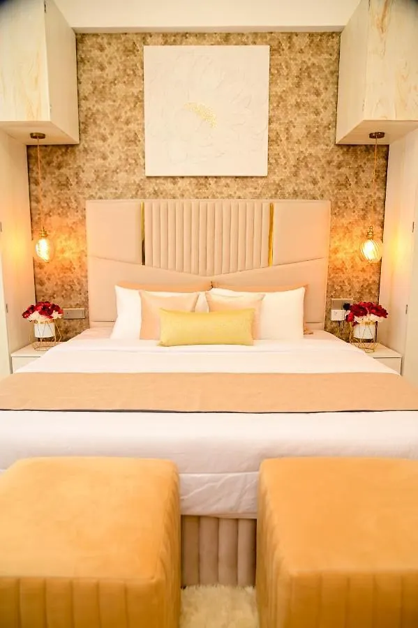 Ocean Breeze - Udaya Luxury Apartments Negombo Sri Lanka