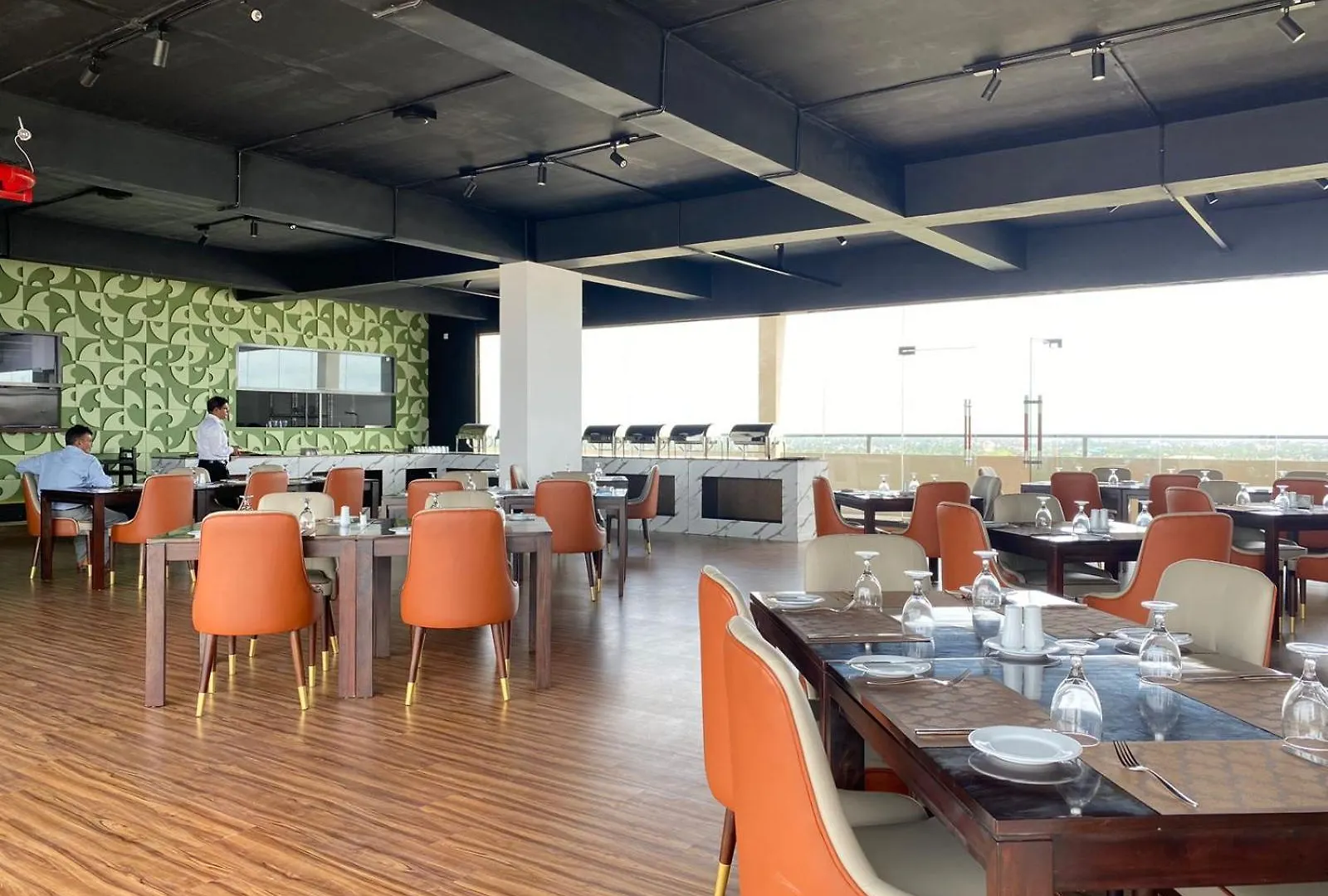 Ocean Breeze - Udaya Luxury Apartments Negombo Sri Lanka