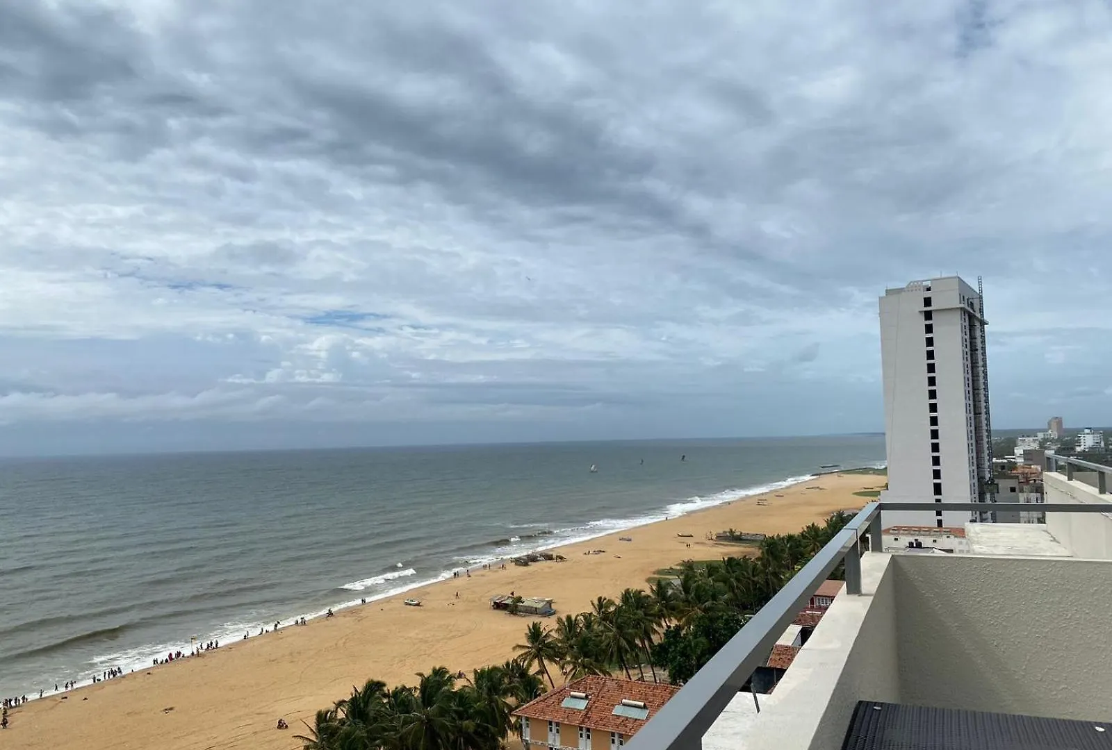 Ocean Breeze - Udaya Luxury Apartments Negombo Sri Lanka