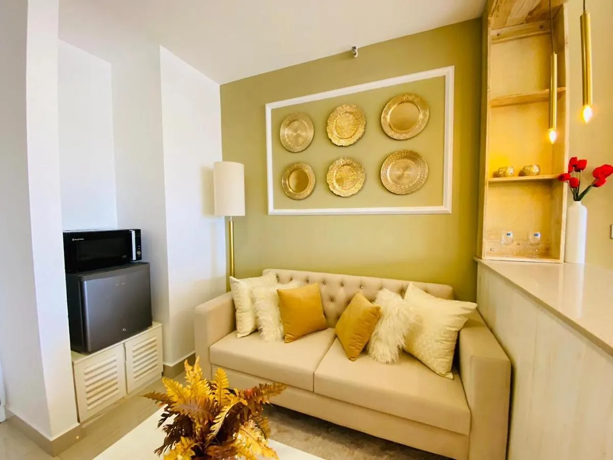 Ocean Breeze - Udaya Luxury Apartments Negombo 0*,  Sri Lanka